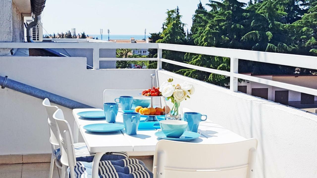 Deep Blue Apartment Poreč Eksteriør billede